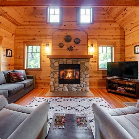 On The River Wooded Bliss Cabin Near Loloma McKenzie Bridge 외부 사진