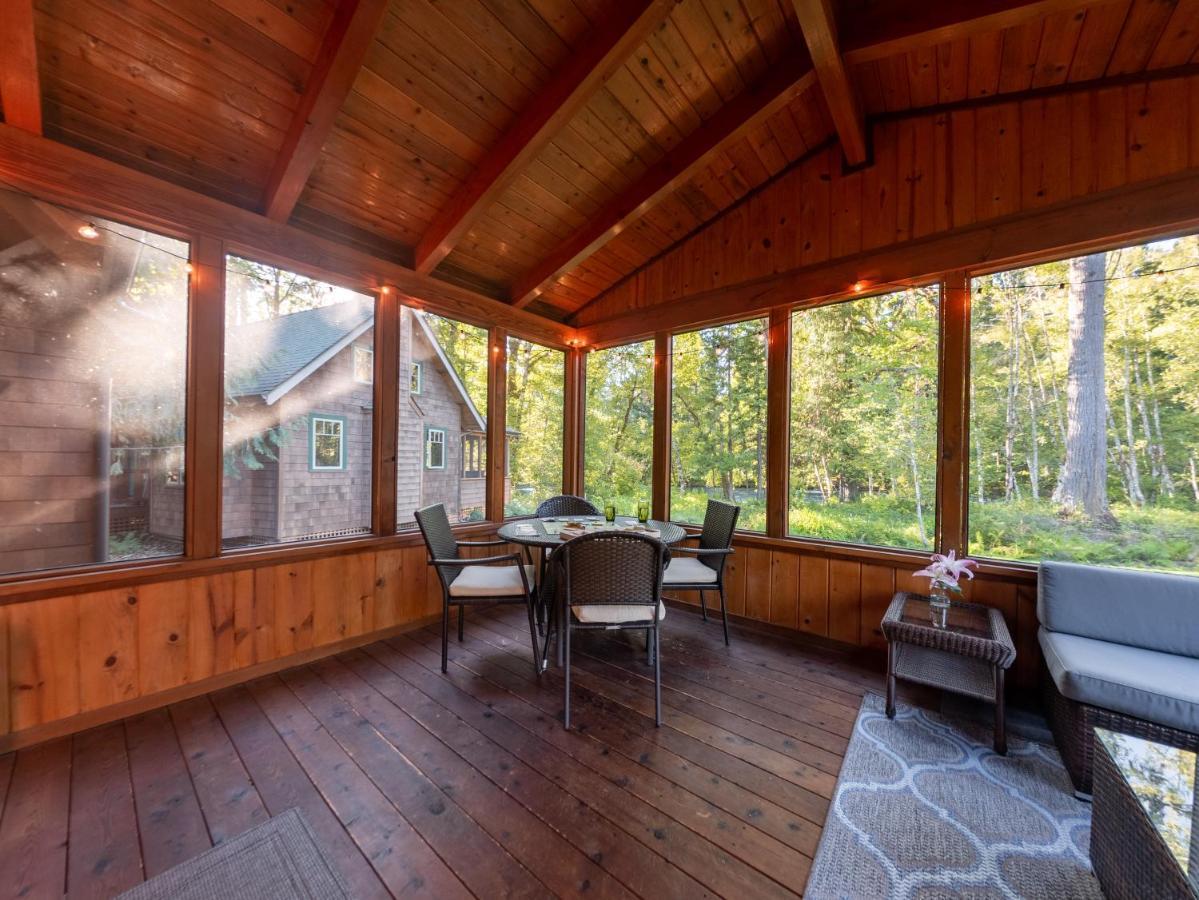 On The River Wooded Bliss Cabin Near Loloma McKenzie Bridge 외부 사진
